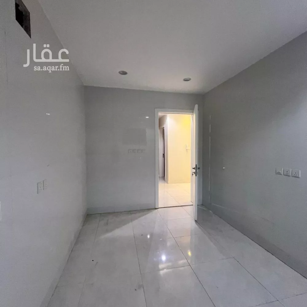 شقة 3 غرف في الجنادرية 2