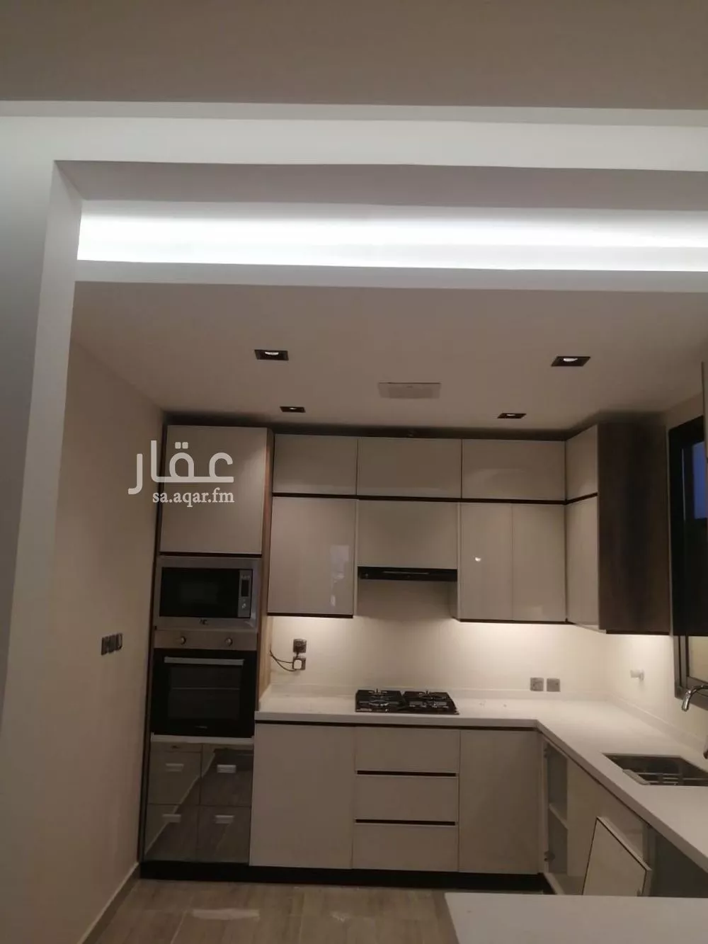 عقار 15 غرف في الضباط، الرياض 12