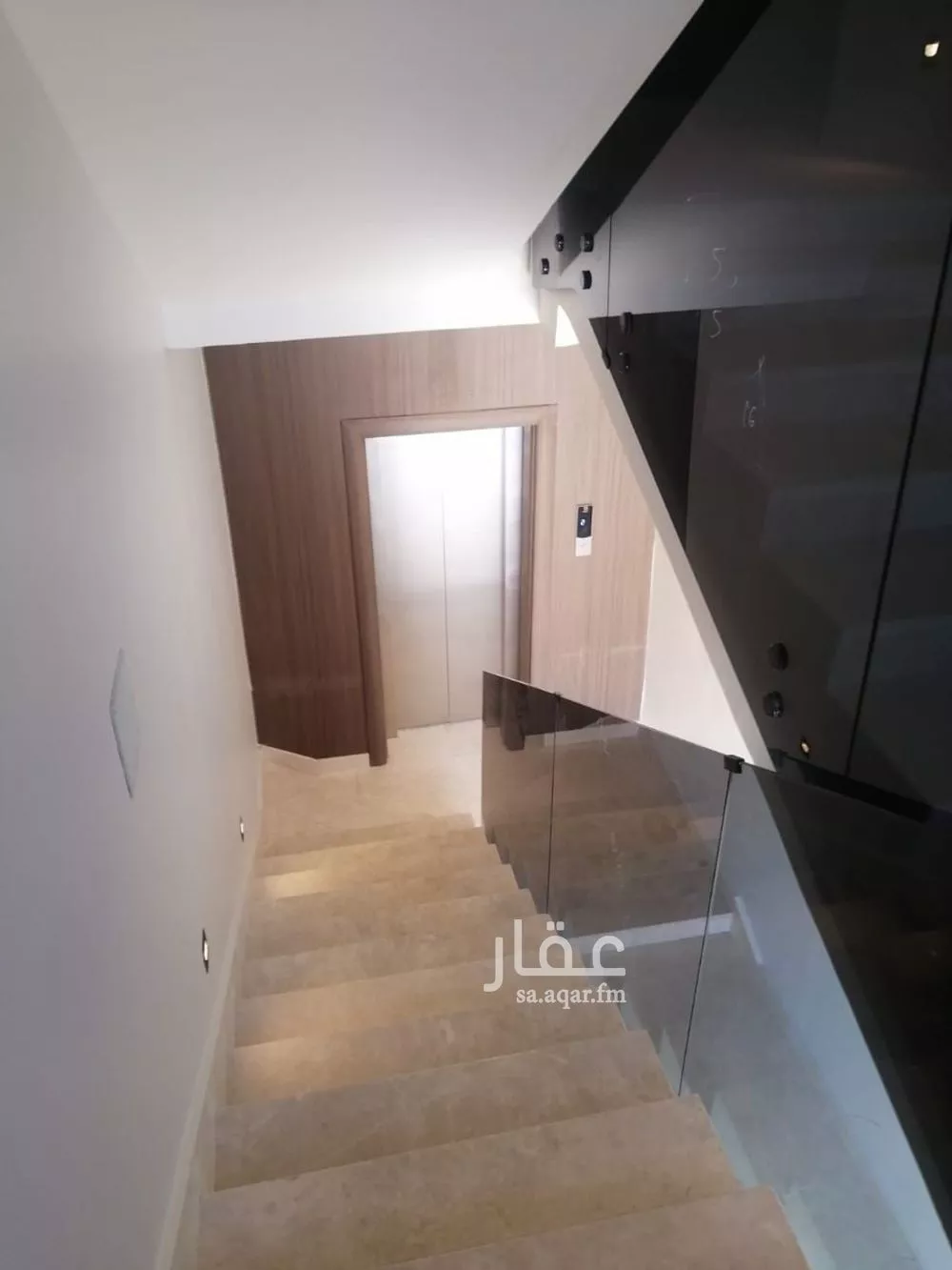 عقار 15 غرف في الضباط، الرياض 4