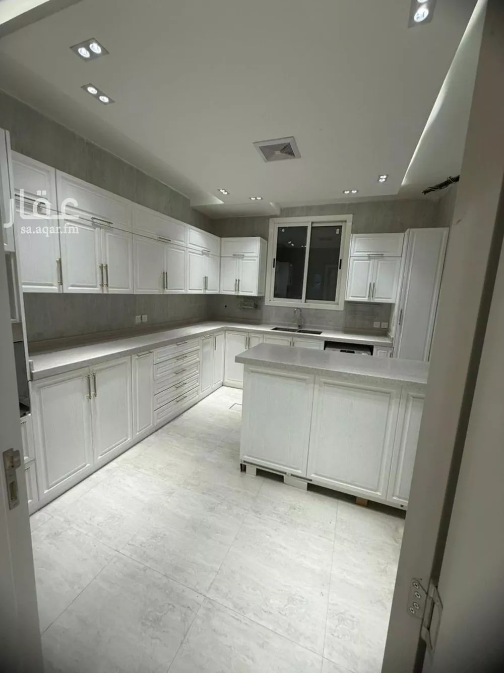 3 bedroom floor in Al Narjis 6