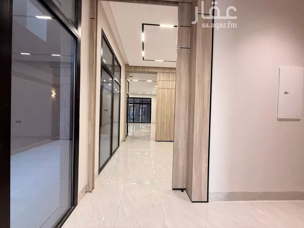 6 bedroom villa in Al Maizilah 3