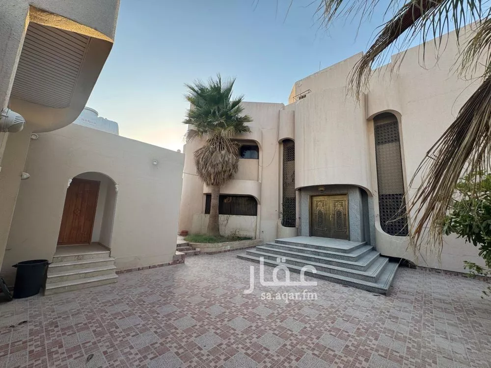 1160 sqm land in Al Rabwa 6
