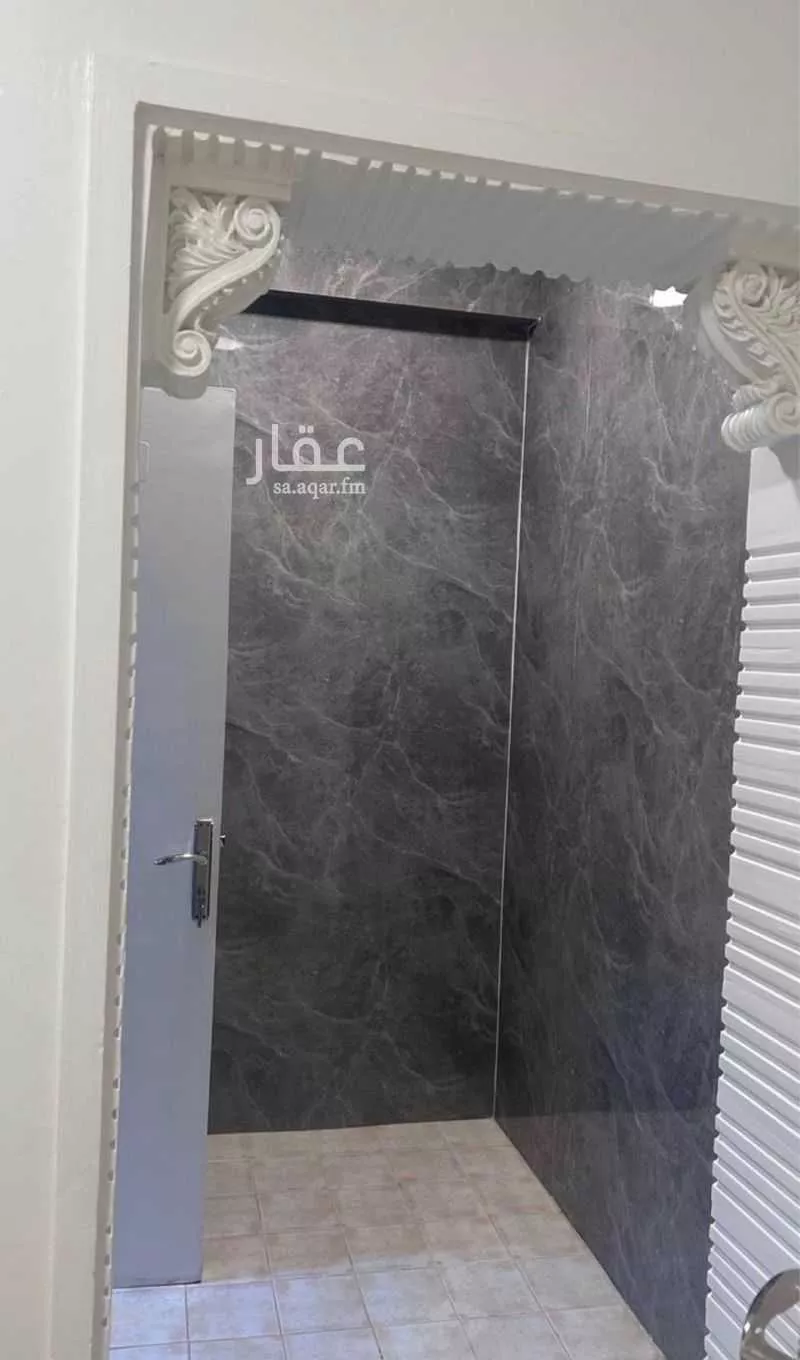شقة 4 غرف في الحمراء 11