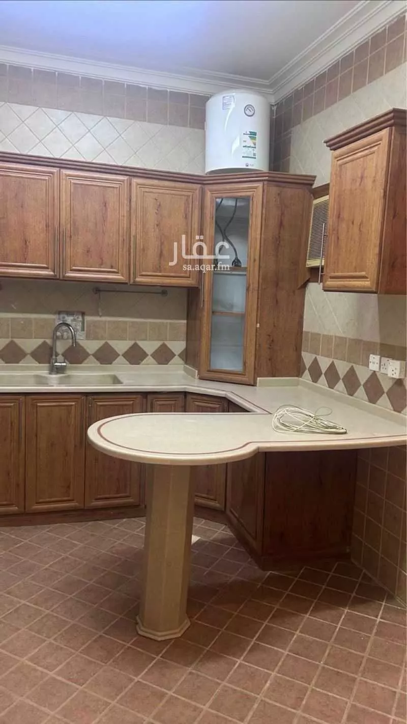 شقة 4 غرف في الحمراء 4