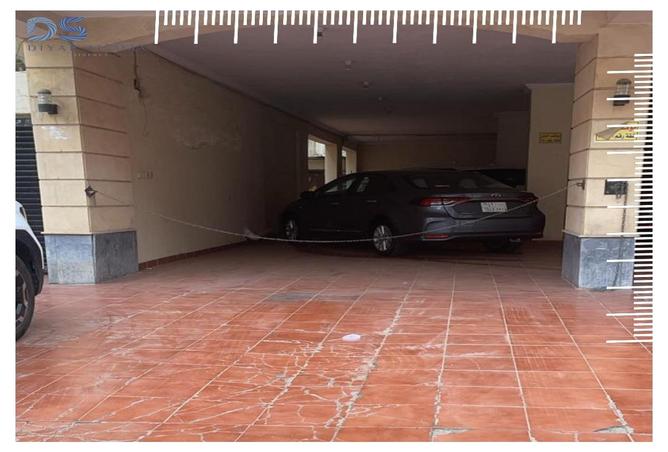 4 bedroom apartment in Al Safa 2