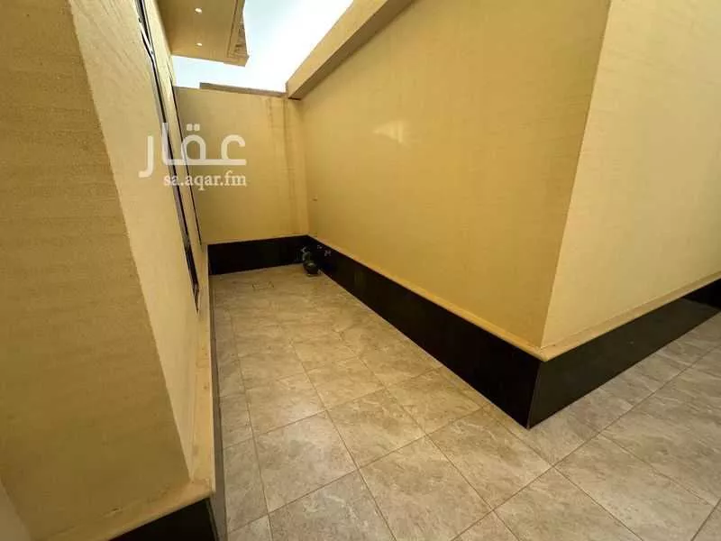 دور 4 غرف في النموذجية 9