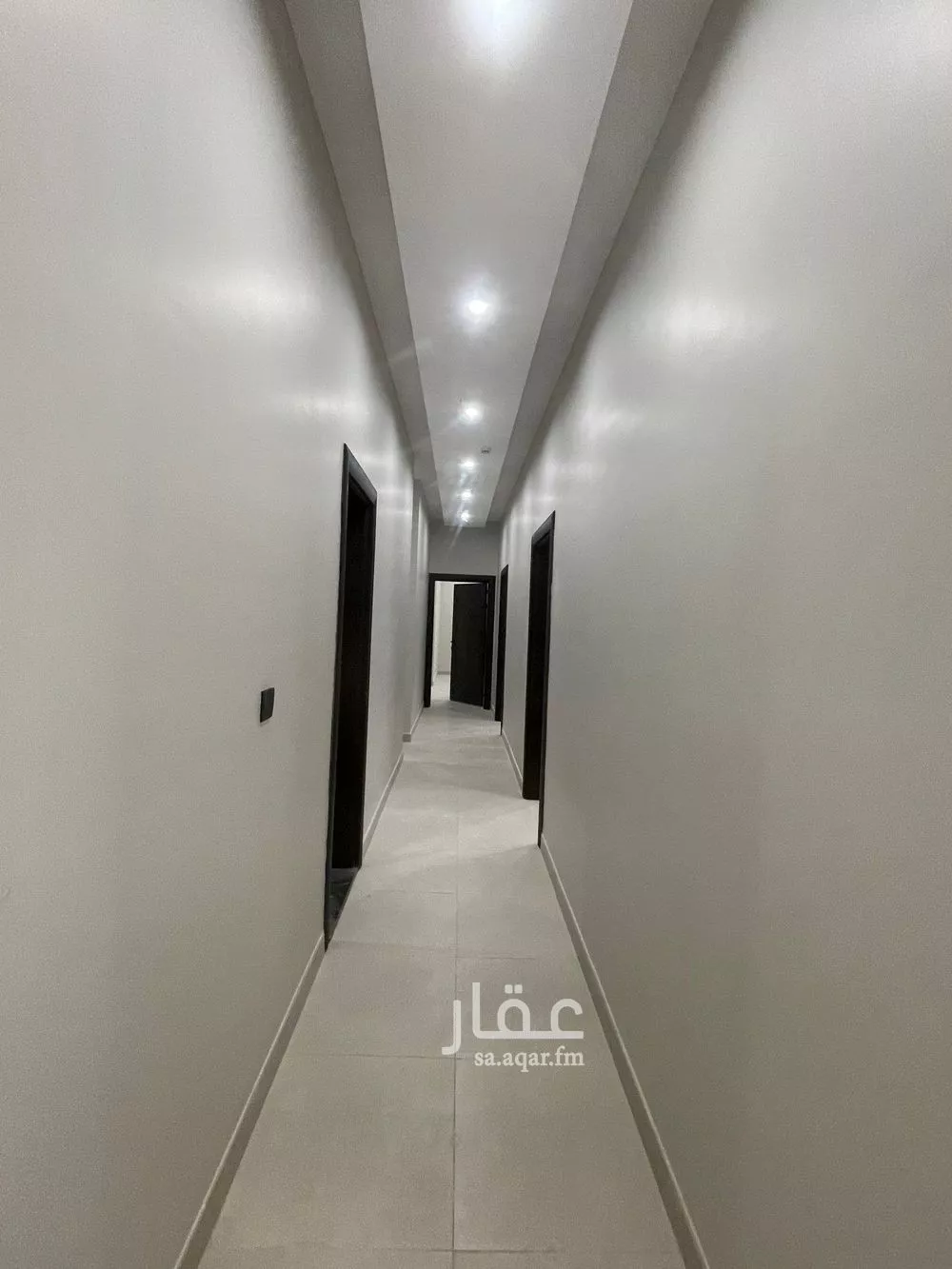 شقة 4 غرف في الرمال 8