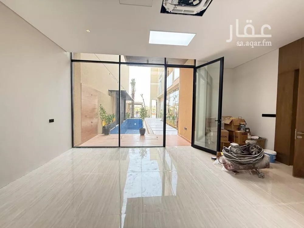 6 bedroom villa in Al Mahdiyyah 18