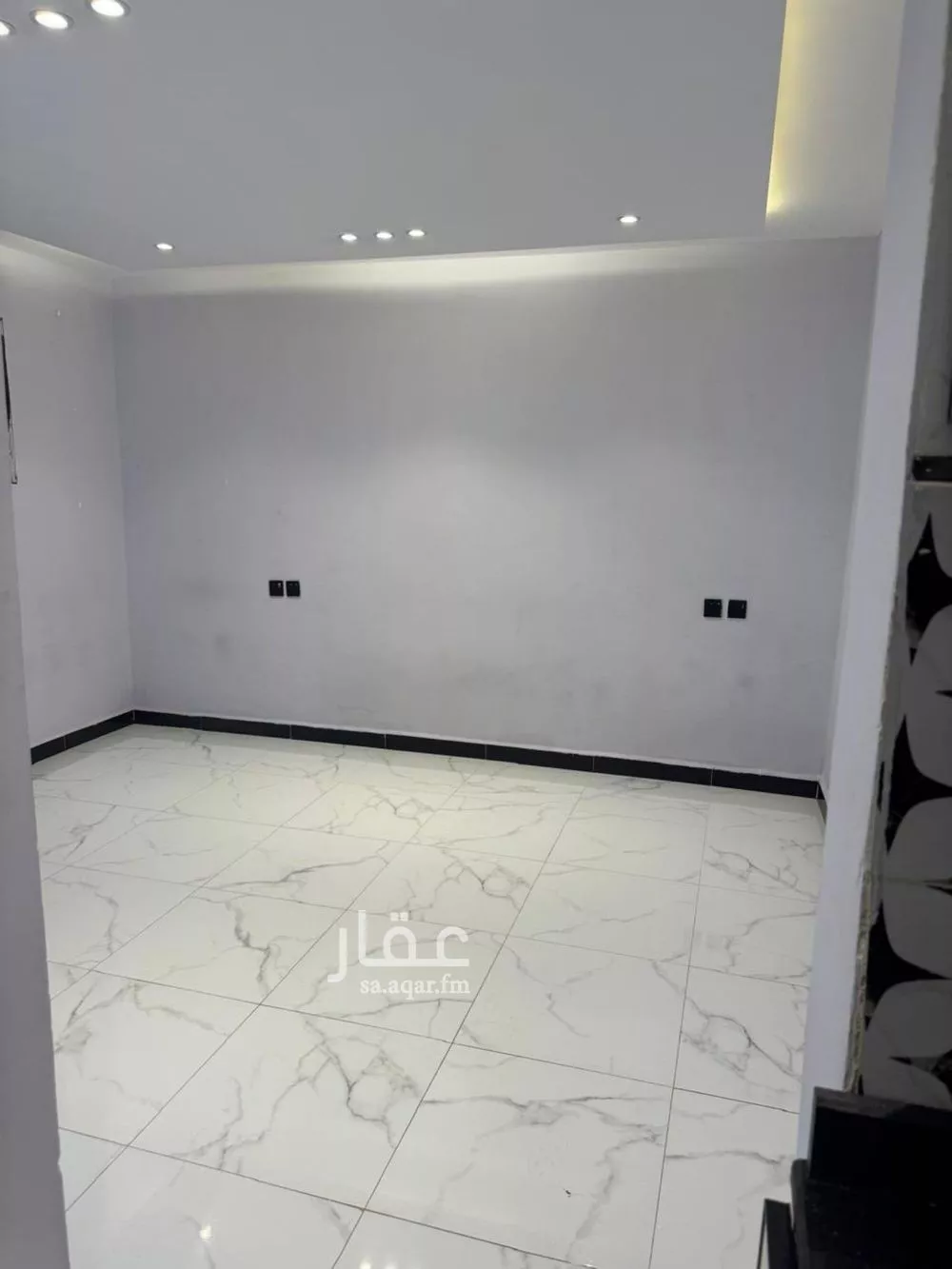 فيلا 1 غرف في العليا 5