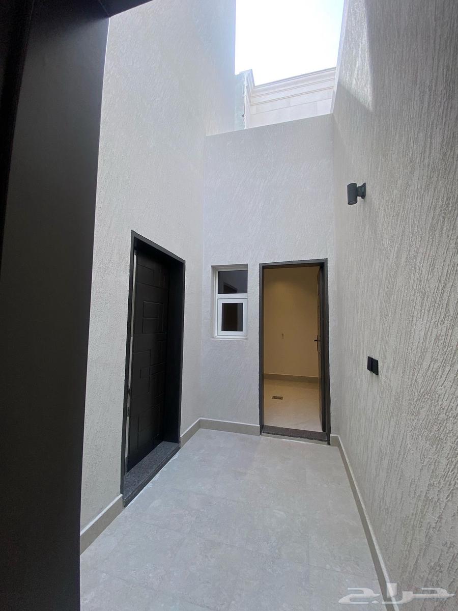 4 bedroom villa in Al Malaz 17