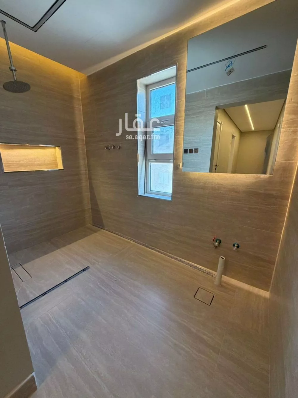 2 bedroom apartment in Al Malqa 12