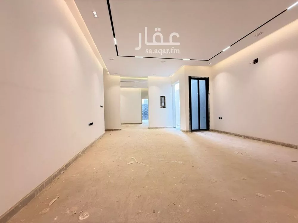 3 bedroom apartment in Ash Sharq 8