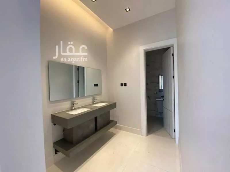 3 bedroom villa in Al Aridh 11