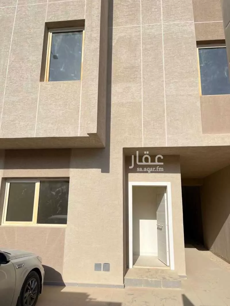 4 bedroom villa in Riyadh 2