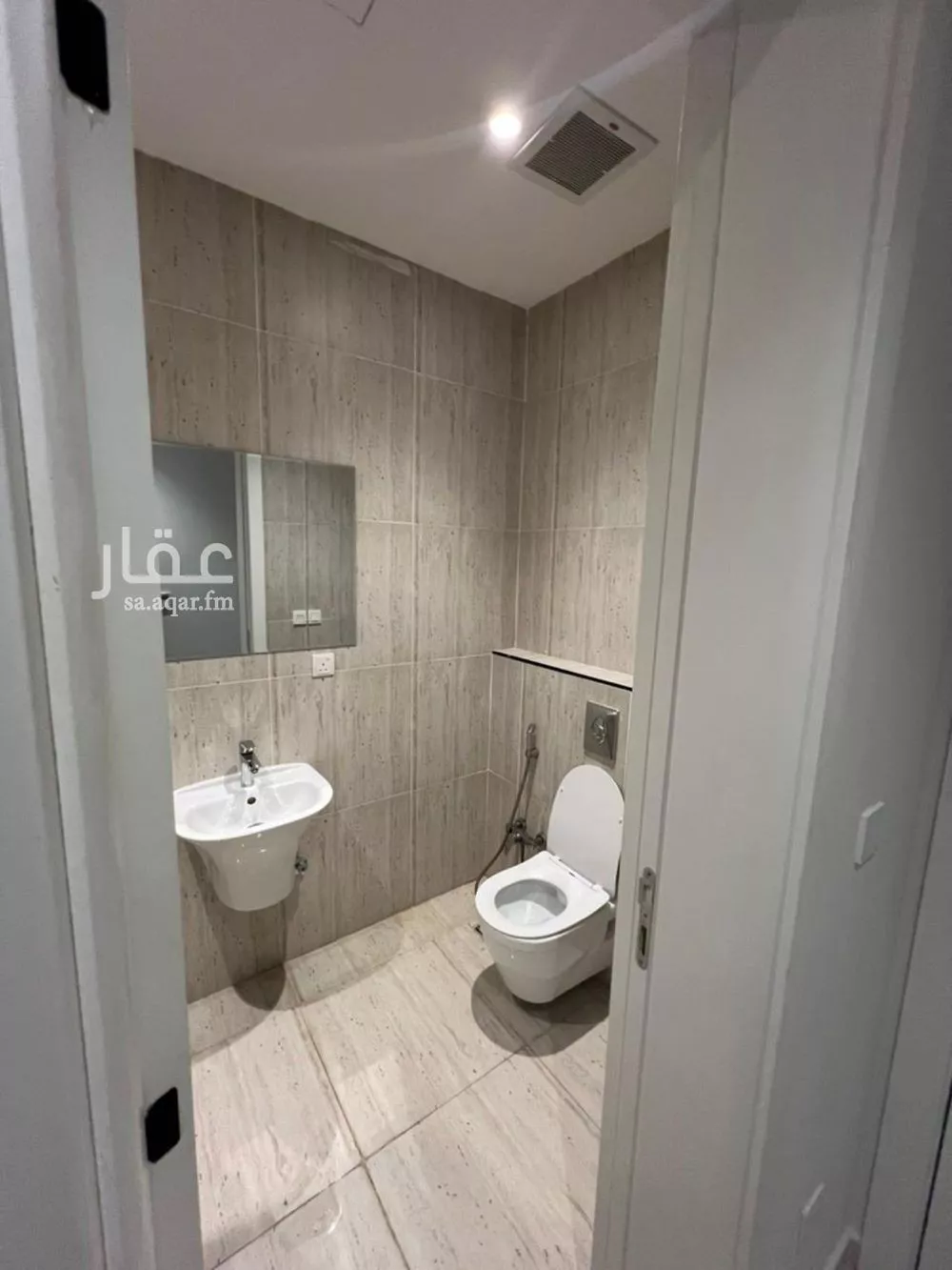 3 bedroom apartment in Al Narjis 6