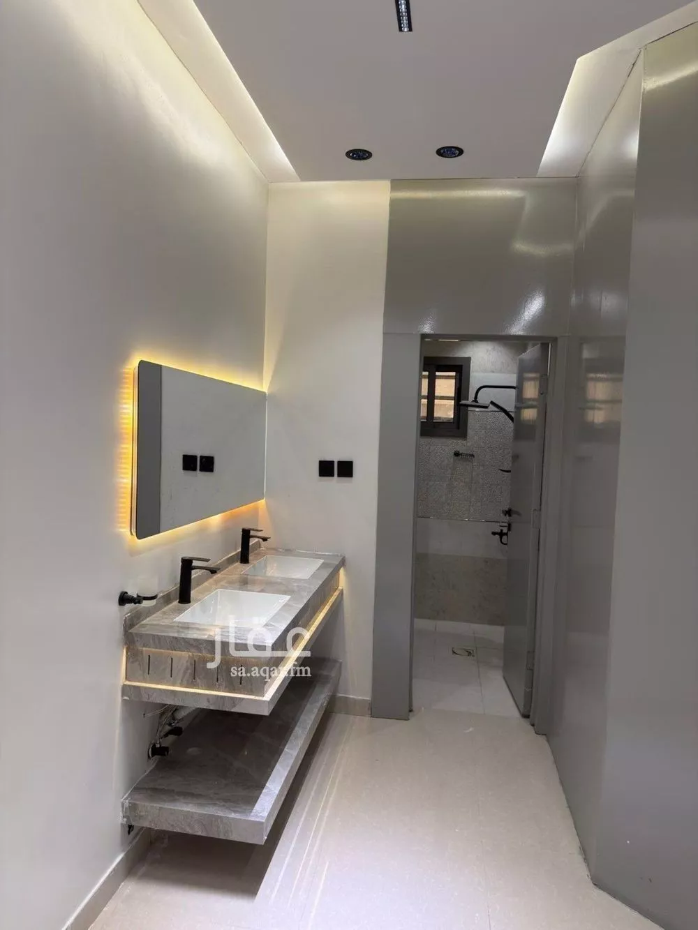 3 bedroom apartment in Dhahrat Laban 5