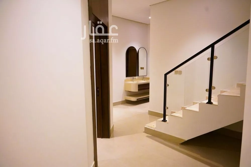 6 bedroom villa in Al Rimal 4