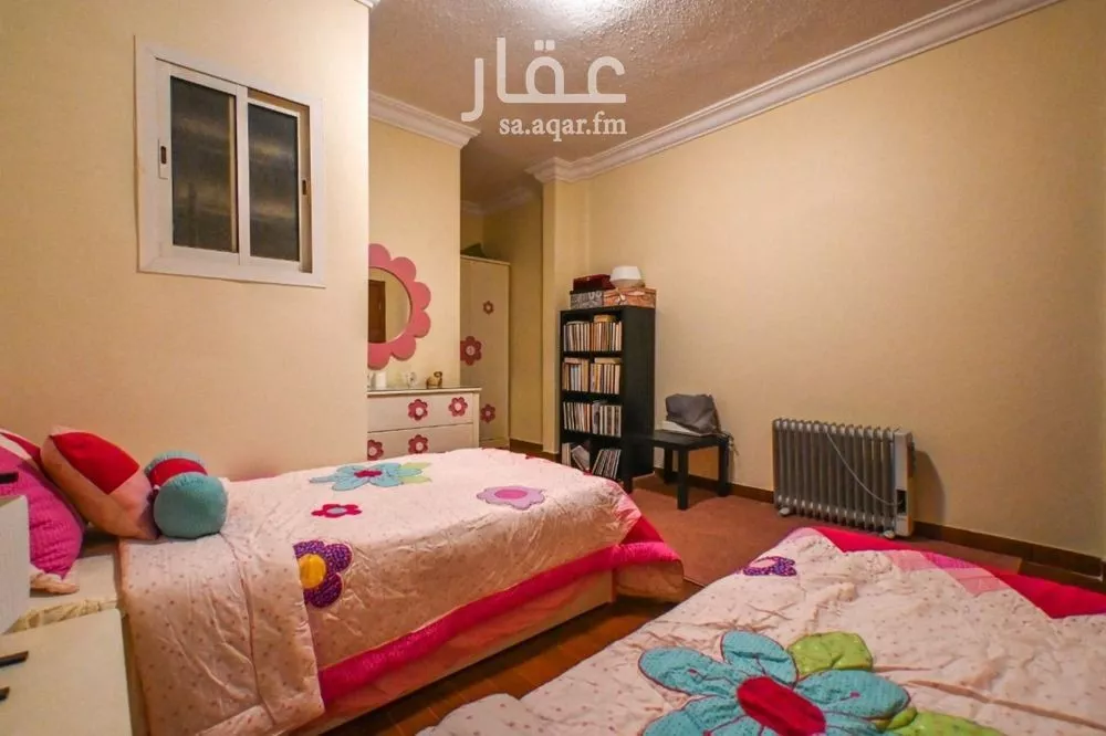 3 bedroom apartment in Al Malqa 9