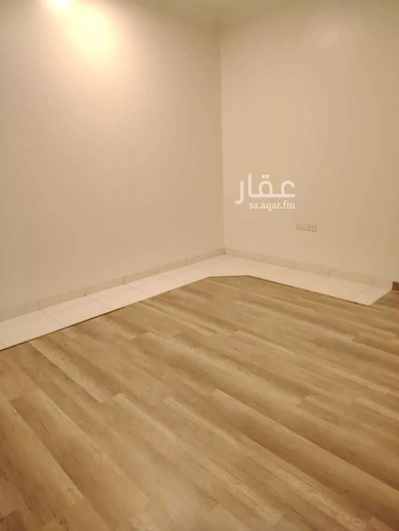 شقة 6 غرف في الندى 3