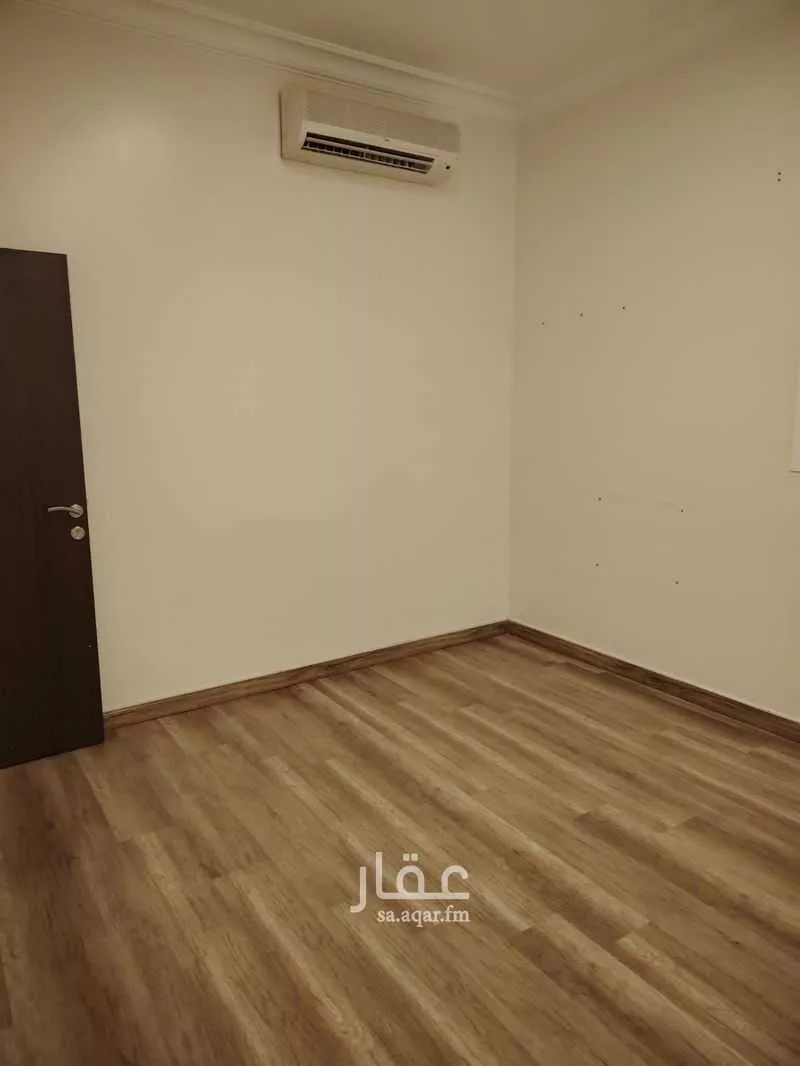 شقة 6 غرف في الندى 5
