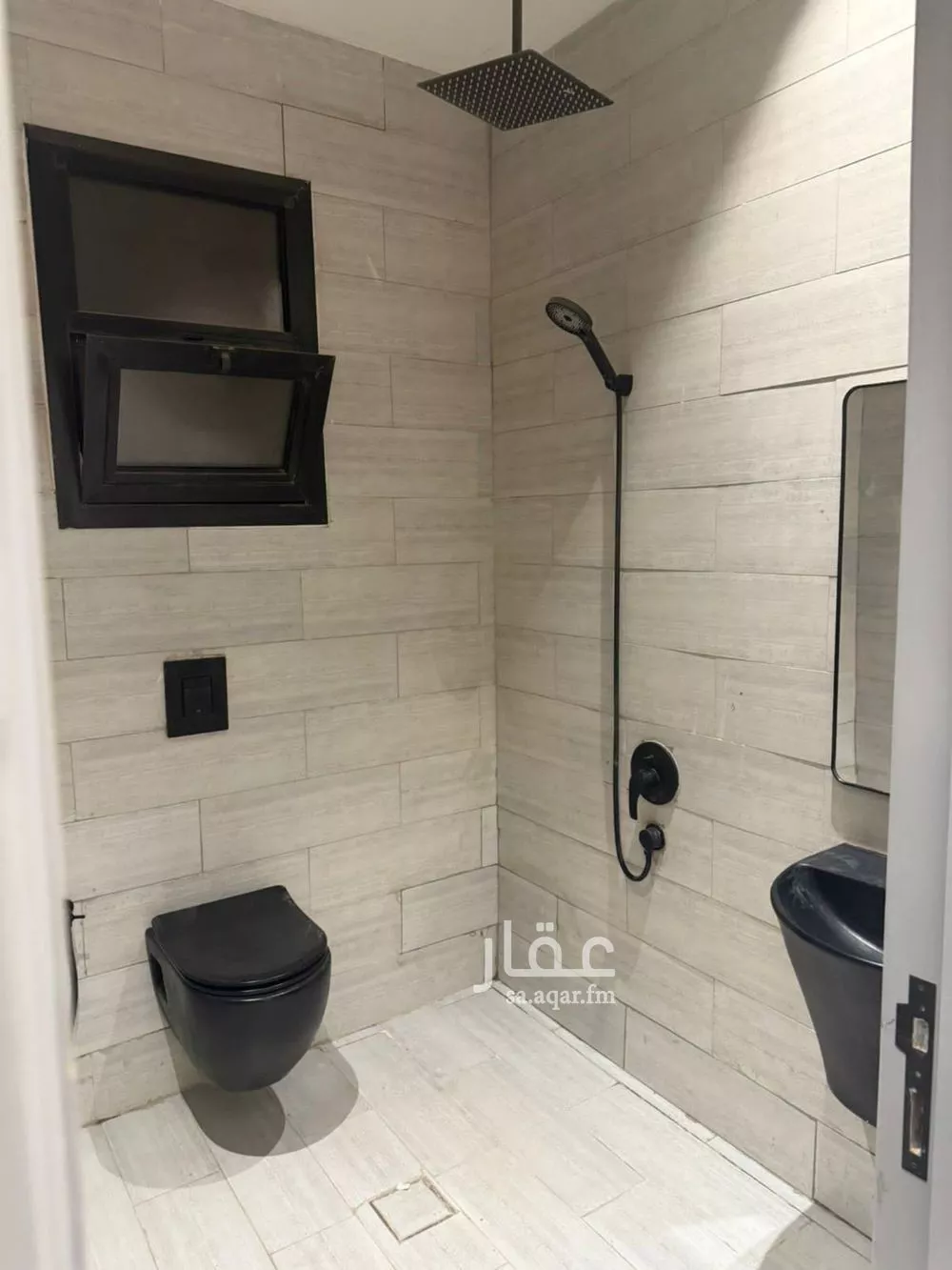 3 bedroom floor in Al Yarmouk 18