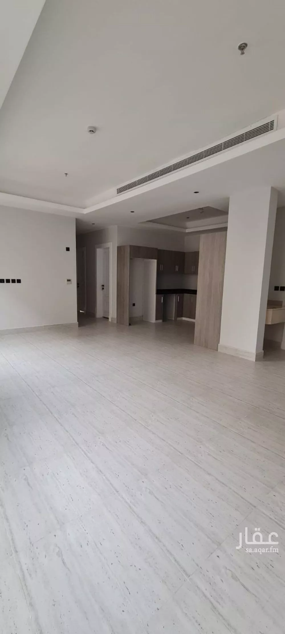 3 bedroom apartment in King Abdul Aziz, Riyadh 6