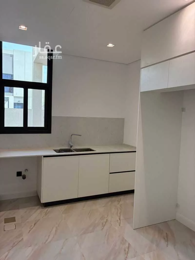 4 bedroom villa in Sidrah 16