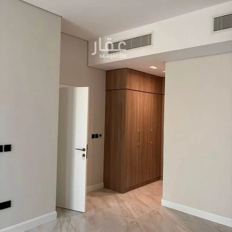 4 bedroom villa in Sidrah 3