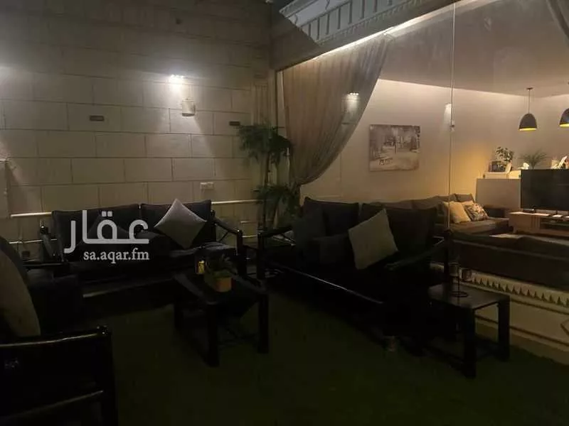 7 bedroom villa in Al Rawdah 12