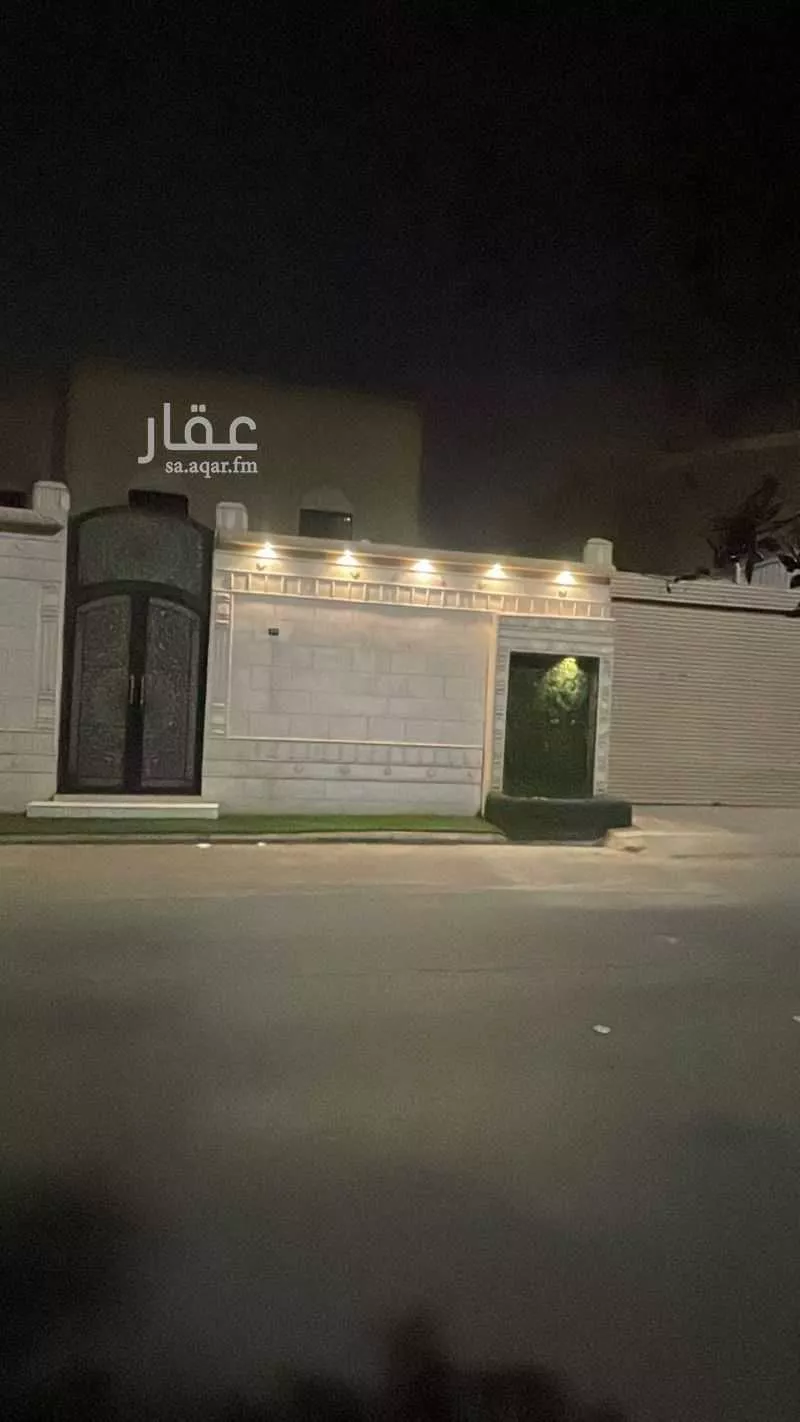 7 bedroom villa in Al Rawdah 3