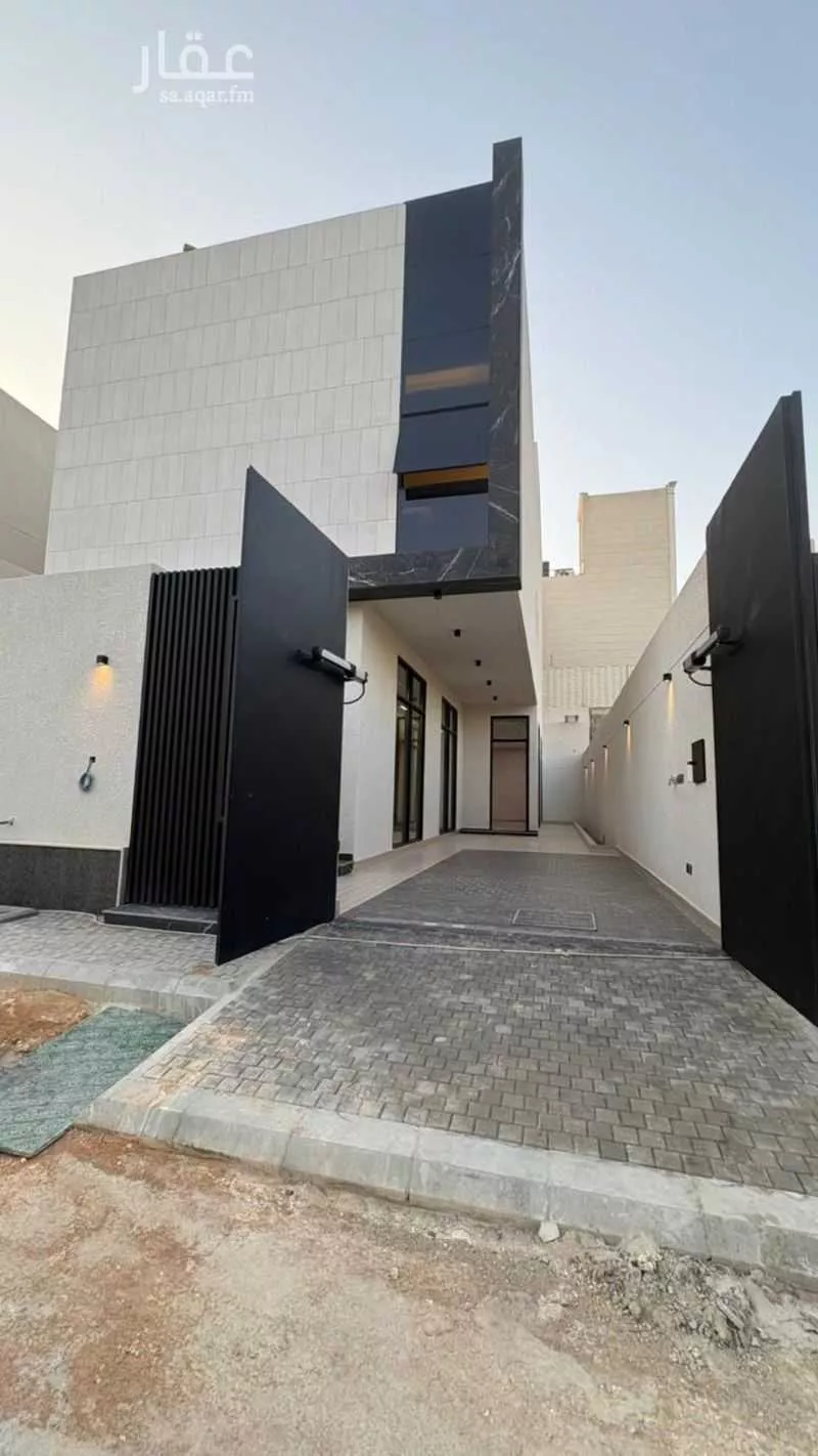 فيلا 8 غرف في النرجس 6