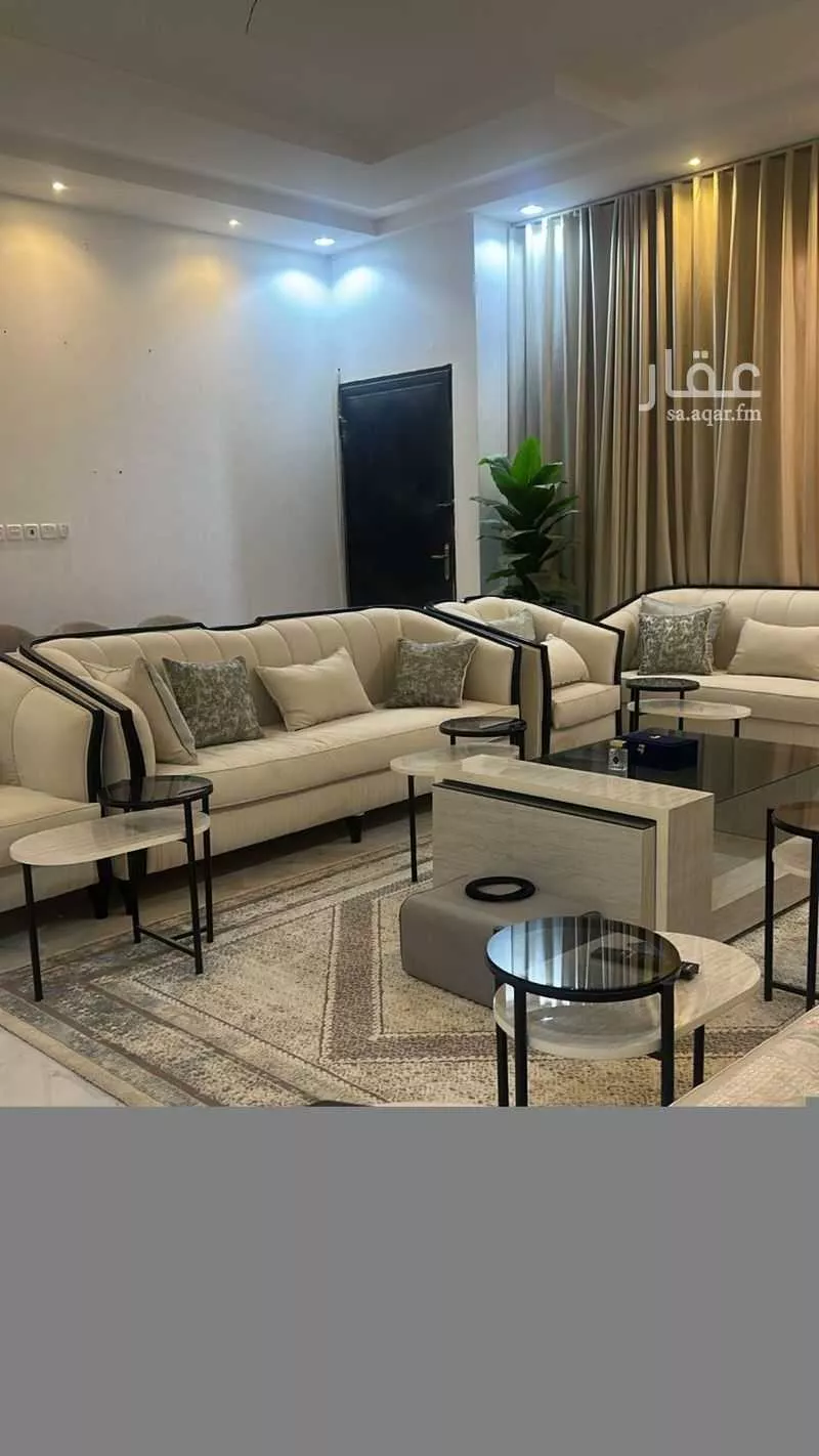6 bedroom villa in Ash Sharq 2