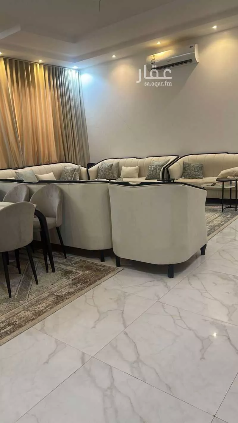 6 bedroom villa in Ash Sharq 4