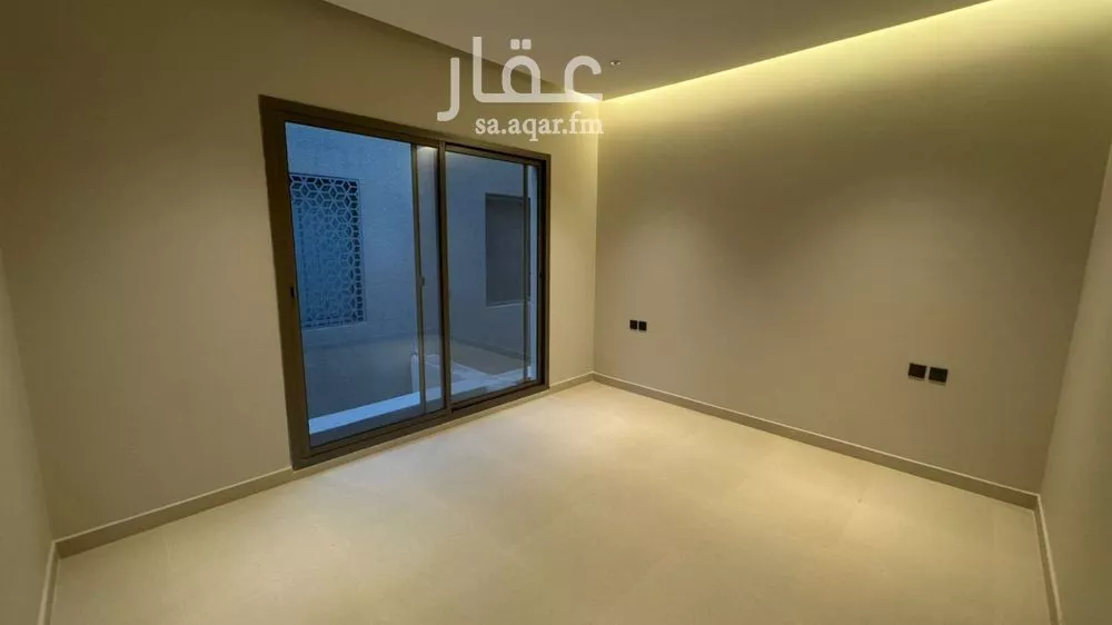 3 bedroom floor in Al Yarmouk 3