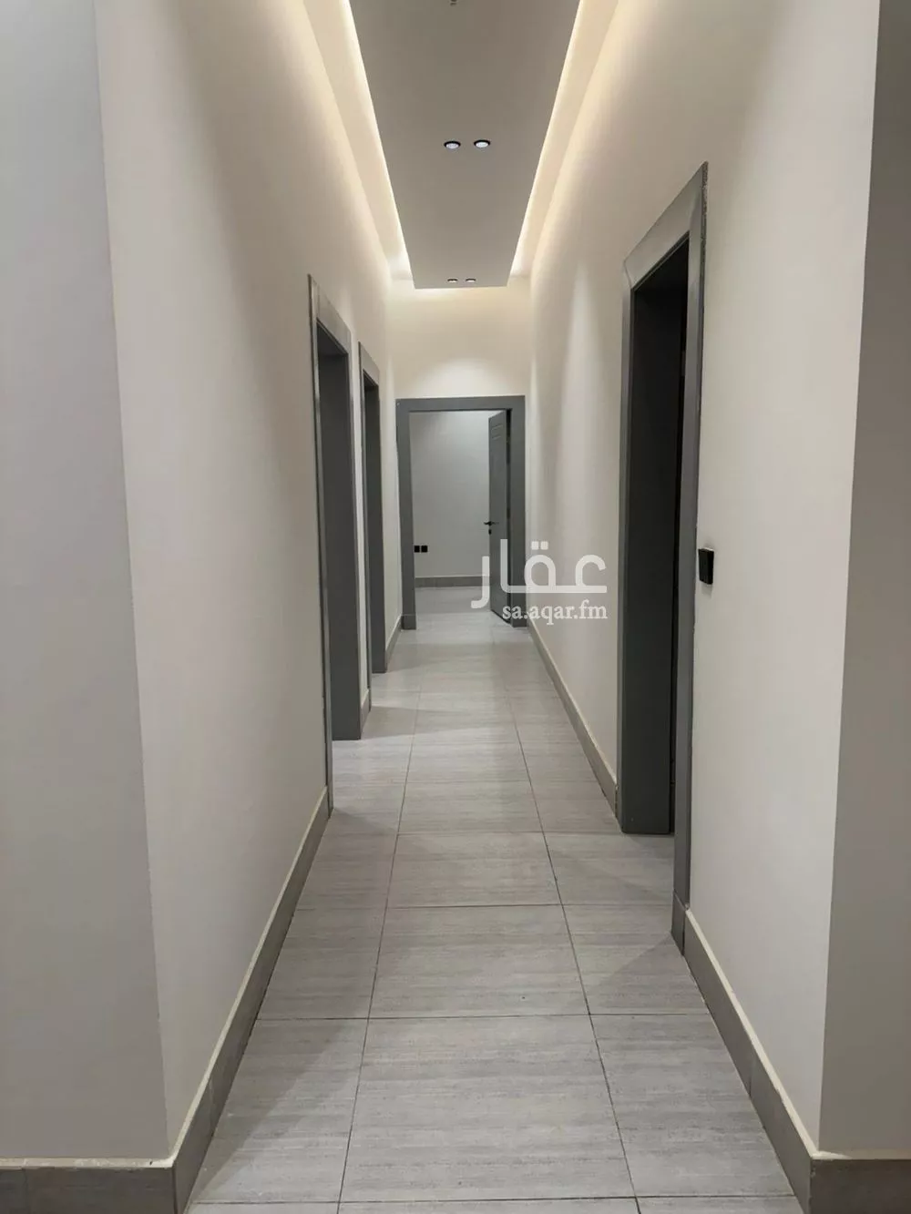4 bedroom apartment in Al Yarmouk 19