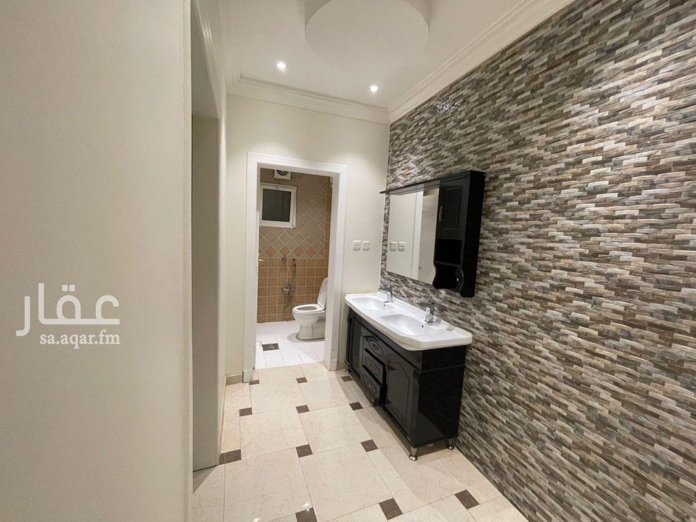 4 bedroom apartment in Riyadh 23