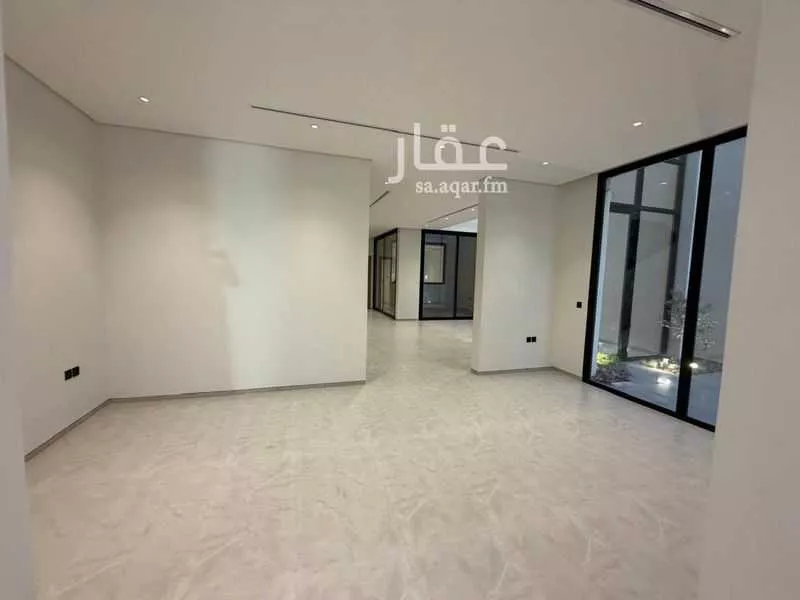 فيلا 5 غرف في النرجس 3