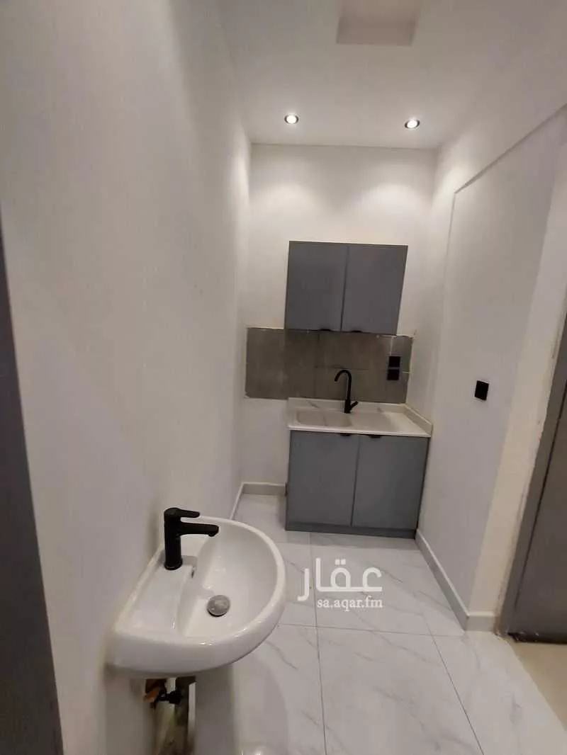 1 bedroom floor in Al Narjis 16