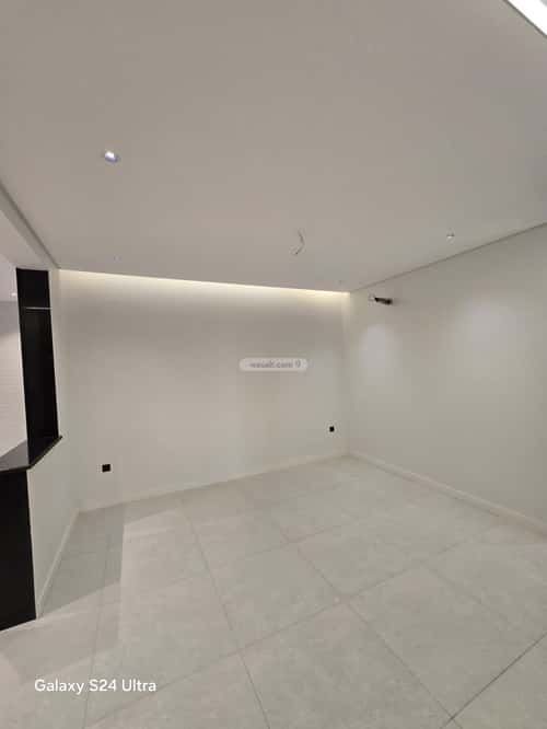 شقة 5 غرف في الفيصلية 3