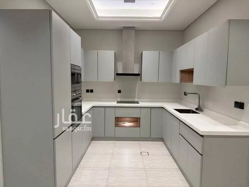 3 bedroom apartment in Al Malqa 15
