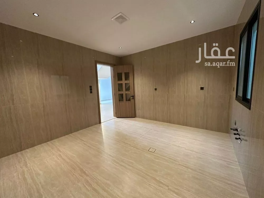 فيلا 9 غرف في الصواري 8