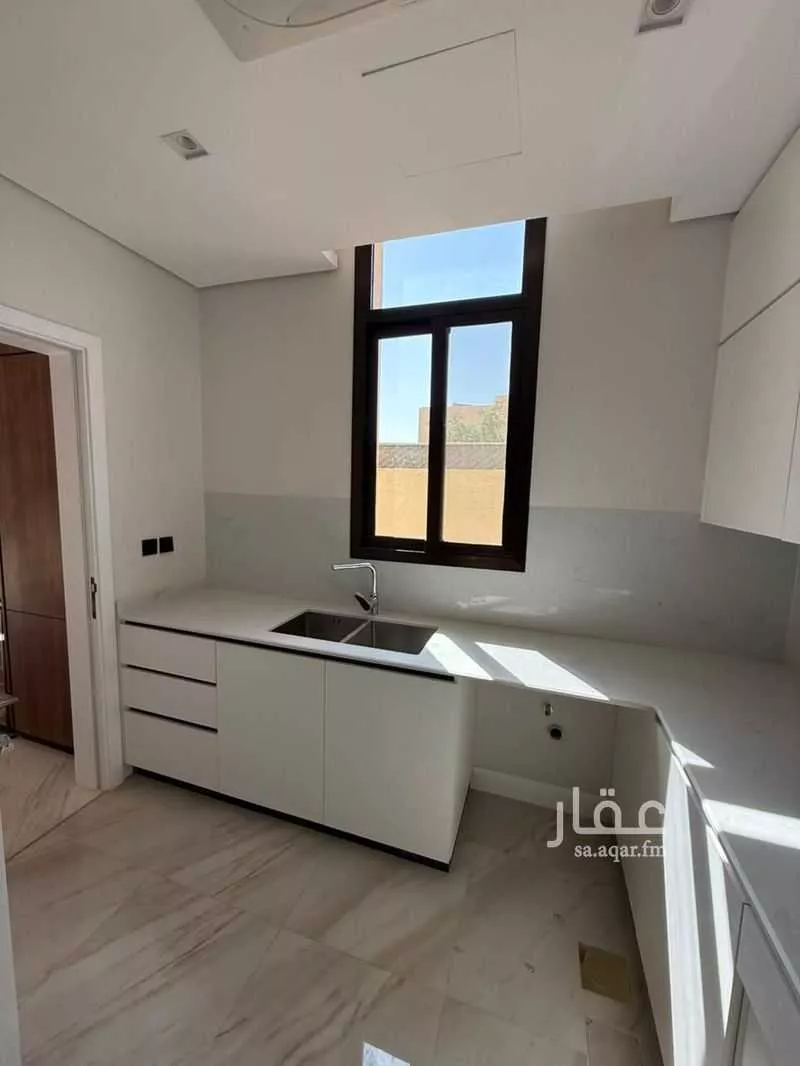 4 bedroom villa in Sidrah 7