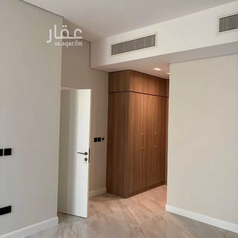 4 bedroom villa in Sidrah 9