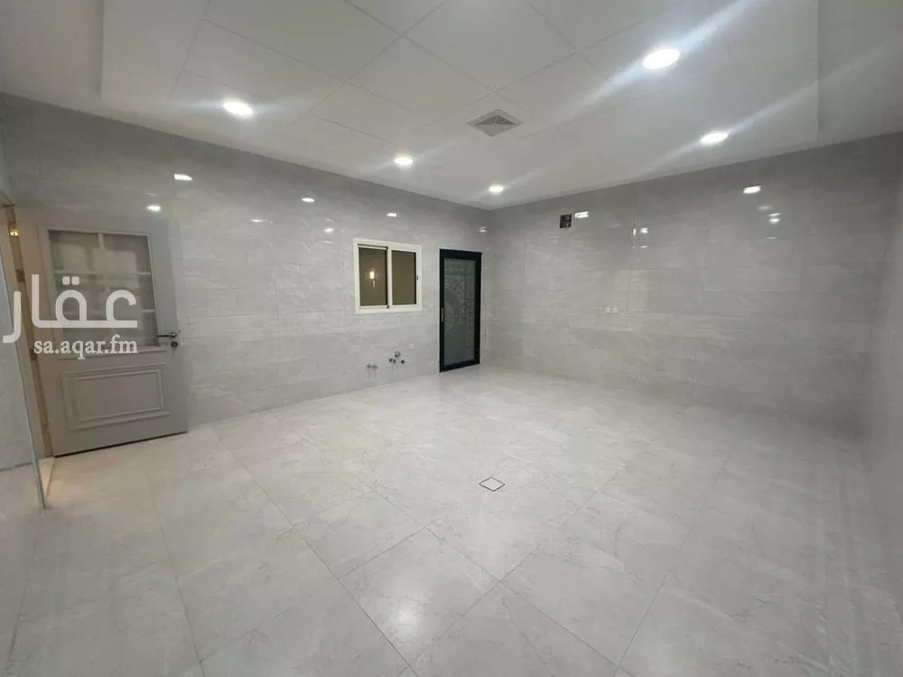 فيلا 7 غرف في الصواري 5