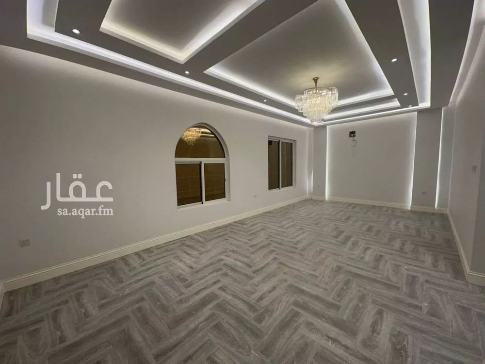 7 bedroom villa in As Sawari 6