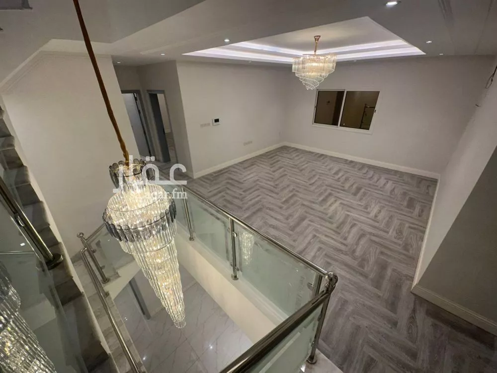 7 bedroom villa in As Sawari 8