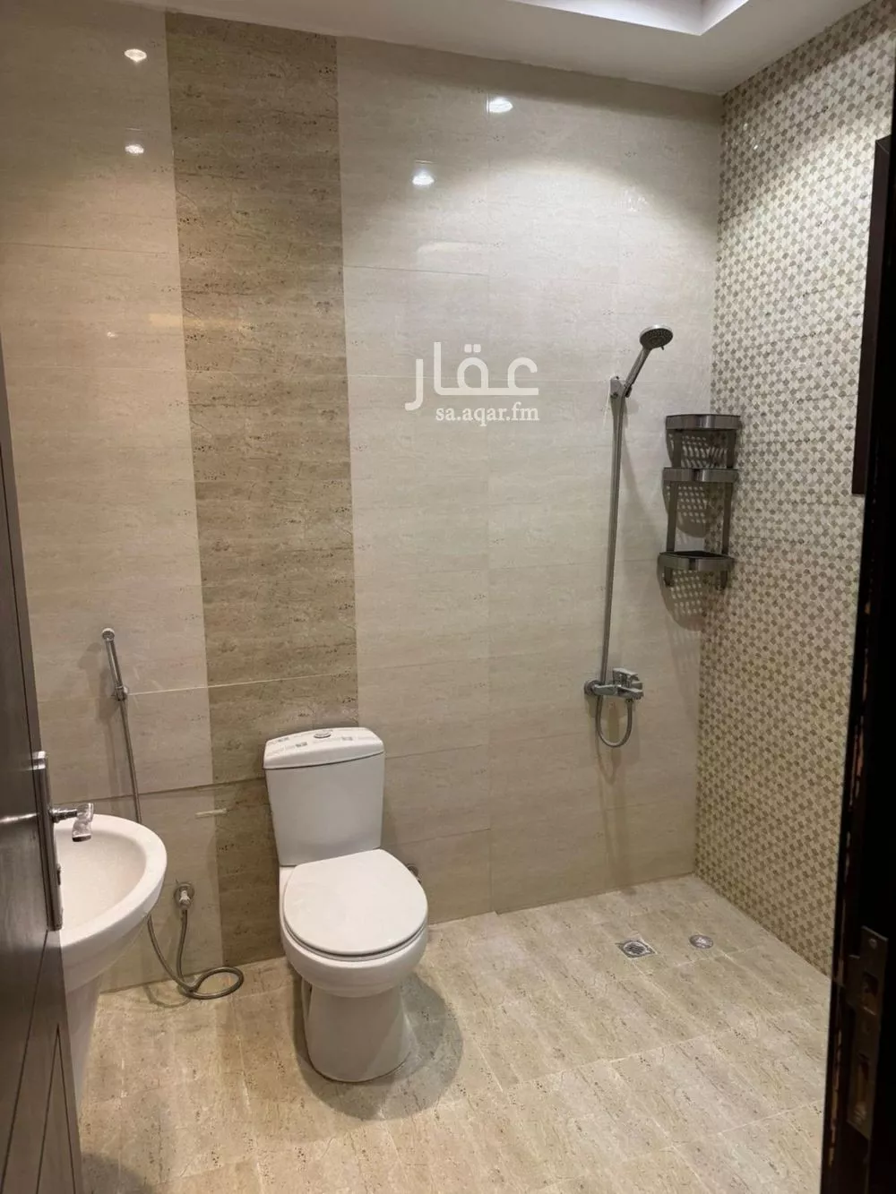 3 bedroom apartment in Al Qairawan 4