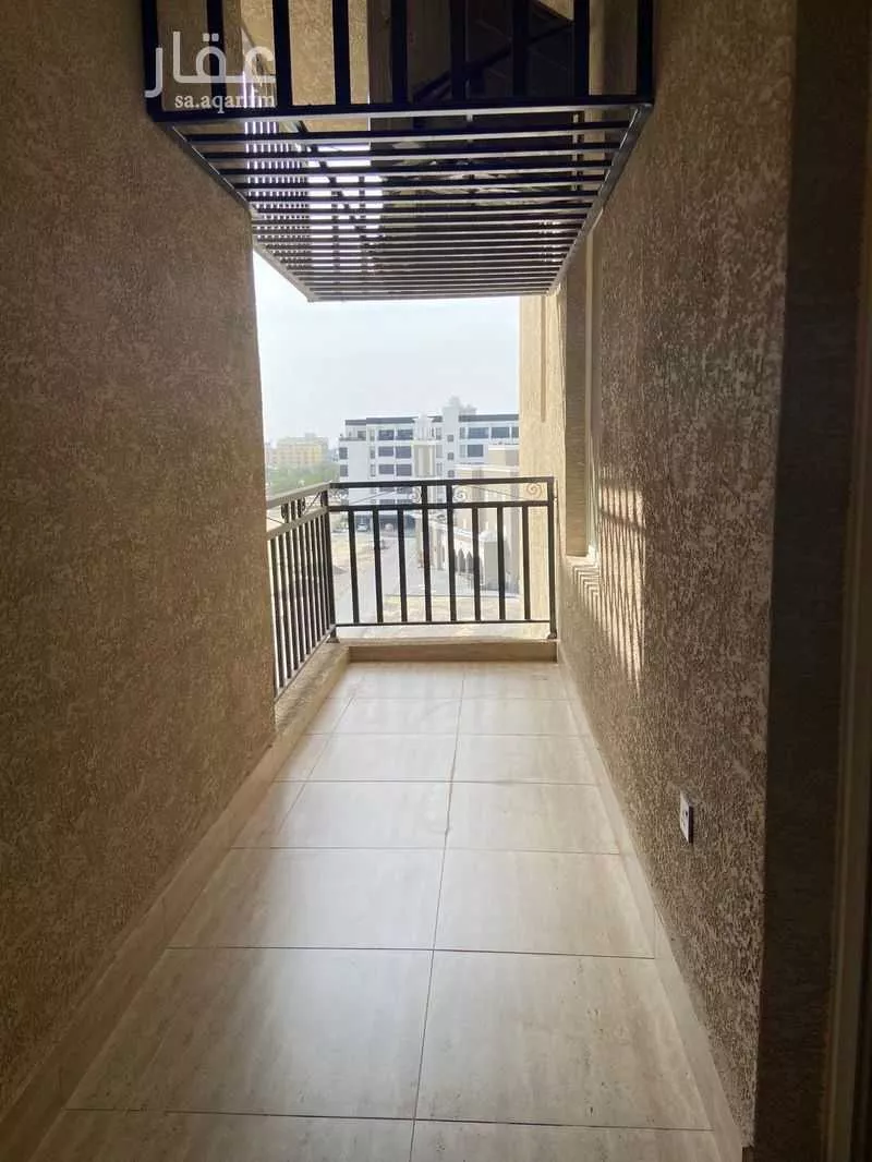 4 bedroom apartment in Al Hamra 8