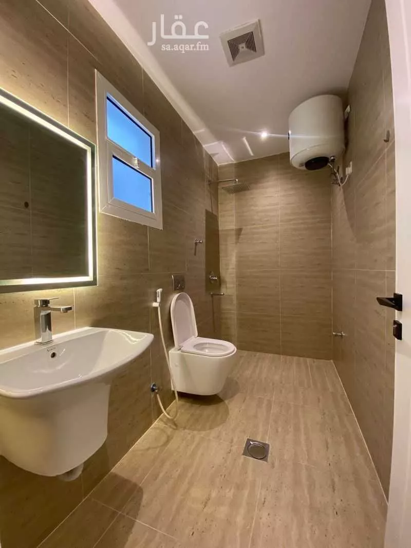 4 bedroom apartment in Al Hamra 9