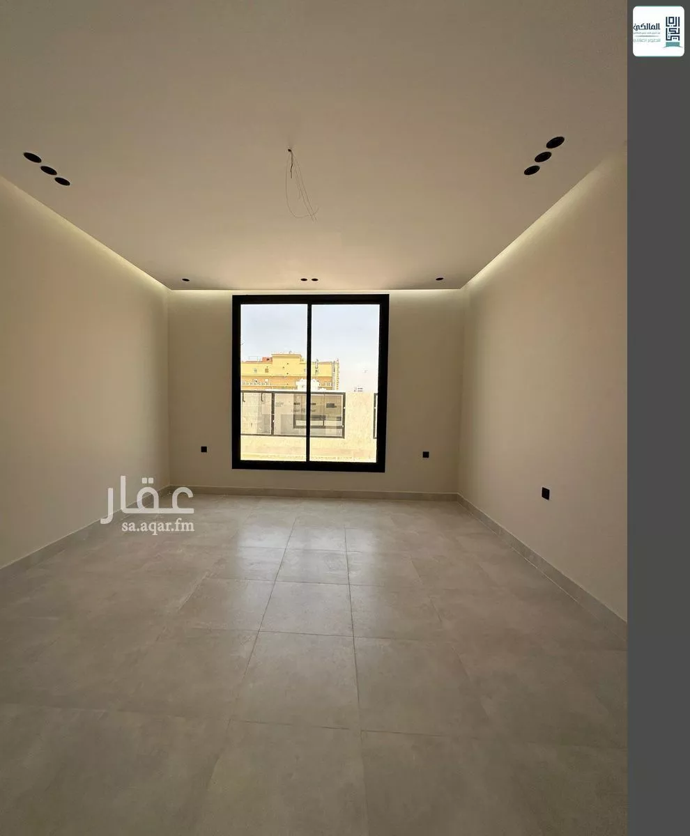 4 bedroom apartment in Al Rawdah 17